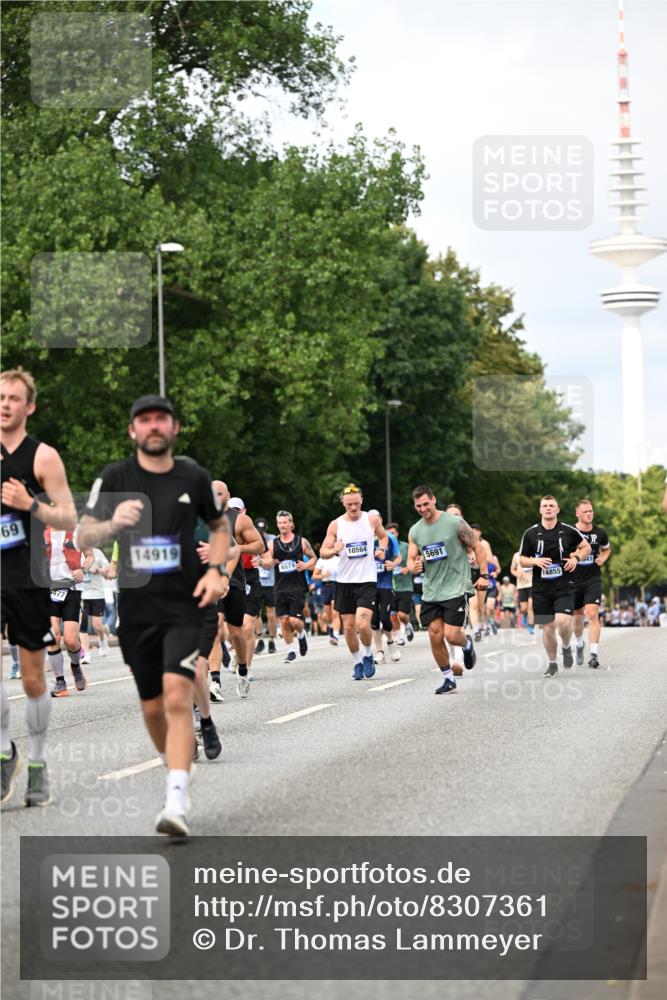 29.06.2025 - hella hamburg halbmarathon Dr. Thomas Lammeyer http://msf.ph/oto/8307361 29.06.2025 10:38:15 Kennedybrücke 1025, 1705, 1764, 1787, 2038, 2276, 2464, 2496, 2933, 3264, 3340, 3345, 3848, 4445, 4824, 4826, 5096, 5566, 5569, 5691, 5821, 5887, 6034, 6109, 6364, 6515, 6516, 6574, 6718, 7027, 7324, 7329, 7565, 7633, 7653, 7982, 8157, 8202, 8277, 8282, 8349, 8375, 8377, 8383, 8401, 9094, 9875, 10007, 10048, 10071, 10561, 10564, 11229, 11338, 11432 meine-sportfotos.de