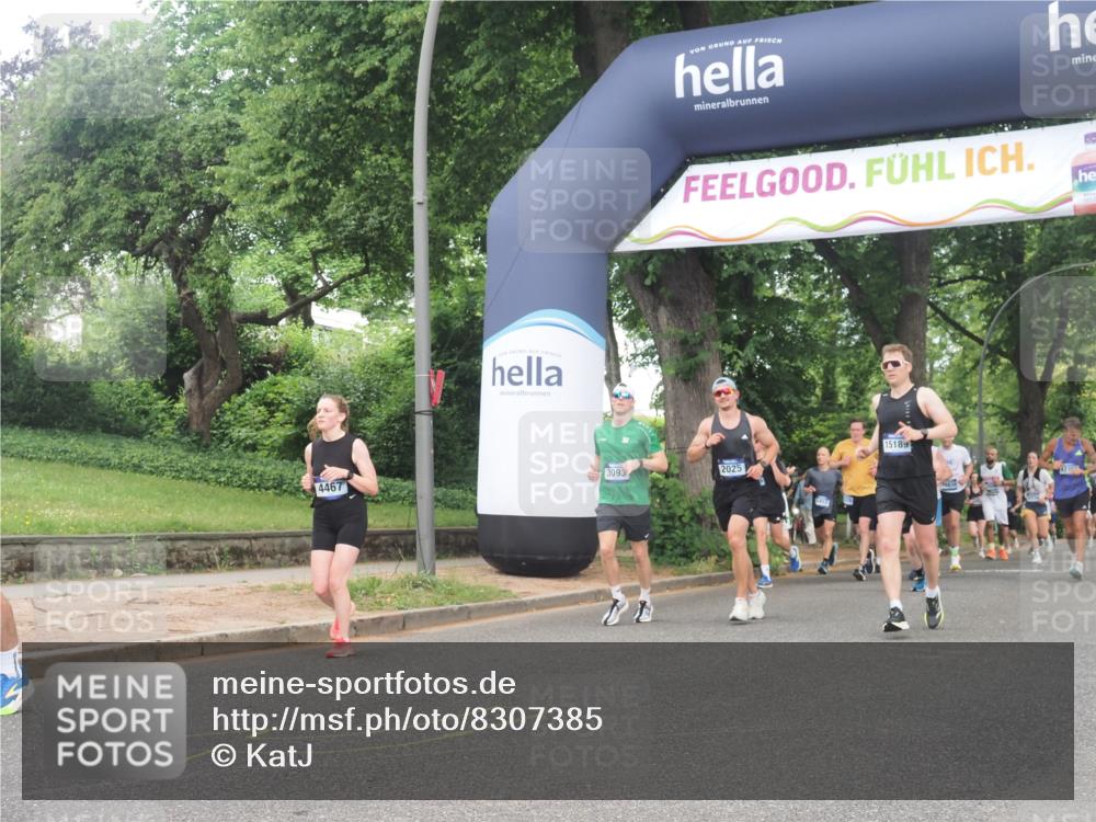 29.06.2025 - hella hamburg halbmarathon KatJ http://msf.ph/oto/8307385 29.06.2025 10:44:08 Zwischen KM18-KM19 1715, 1719, 2025, 2883, 3093, 4467 meine-sportfotos.de