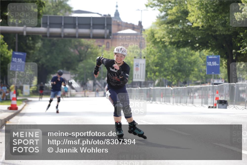 29.06.2025 - hella hamburg halbmarathon Jannik Wohlers http://msf.ph/oto/8307394 29.06.2025 08:57:49 Lombardsbrücke  meine-sportfotos.de