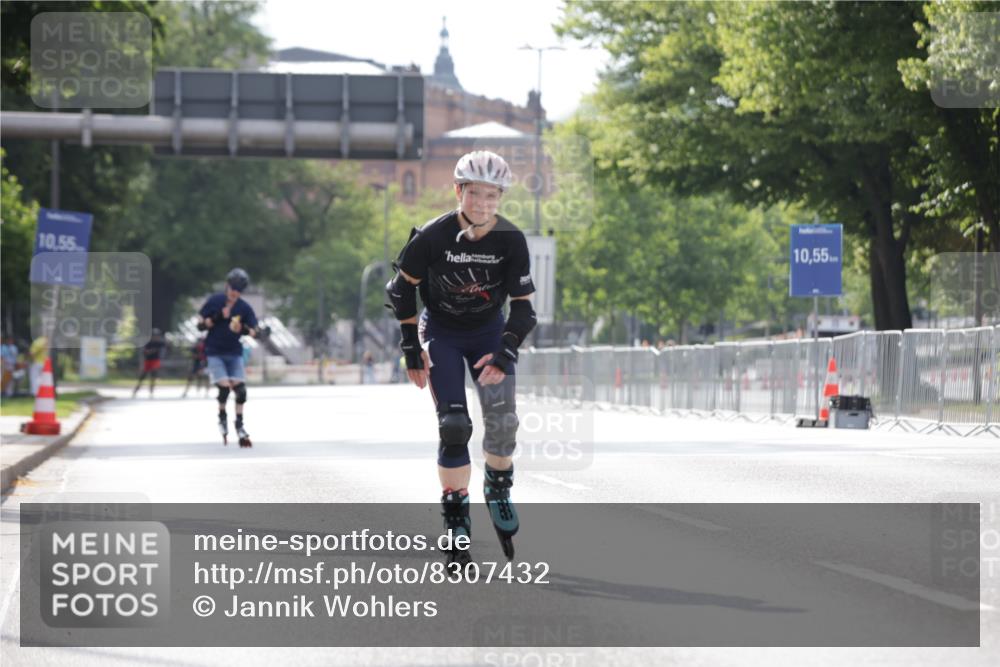 29.06.2025 - hella hamburg halbmarathon Jannik Wohlers http://msf.ph/oto/8307432 29.06.2025 08:57:49 Lombardsbrücke  meine-sportfotos.de