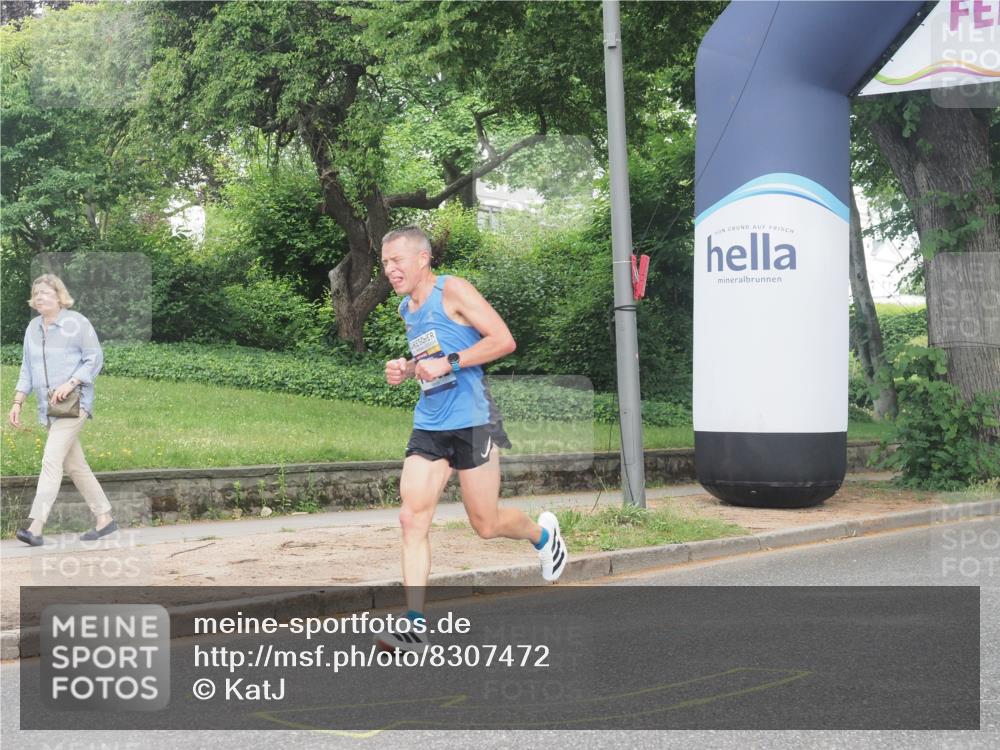 29.06.2025 - hella hamburg halbmarathon KatJ http://msf.ph/oto/8307472 29.06.2025 10:14:47 Zwischen KM18-KM19 5612 meine-sportfotos.de