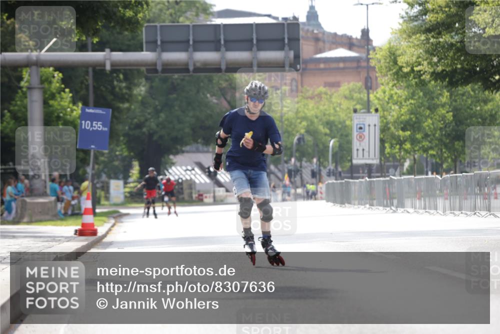 29.06.2025 - hella hamburg halbmarathon Jannik Wohlers http://msf.ph/oto/8307636 29.06.2025 08:57:53 Lombardsbrücke  meine-sportfotos.de