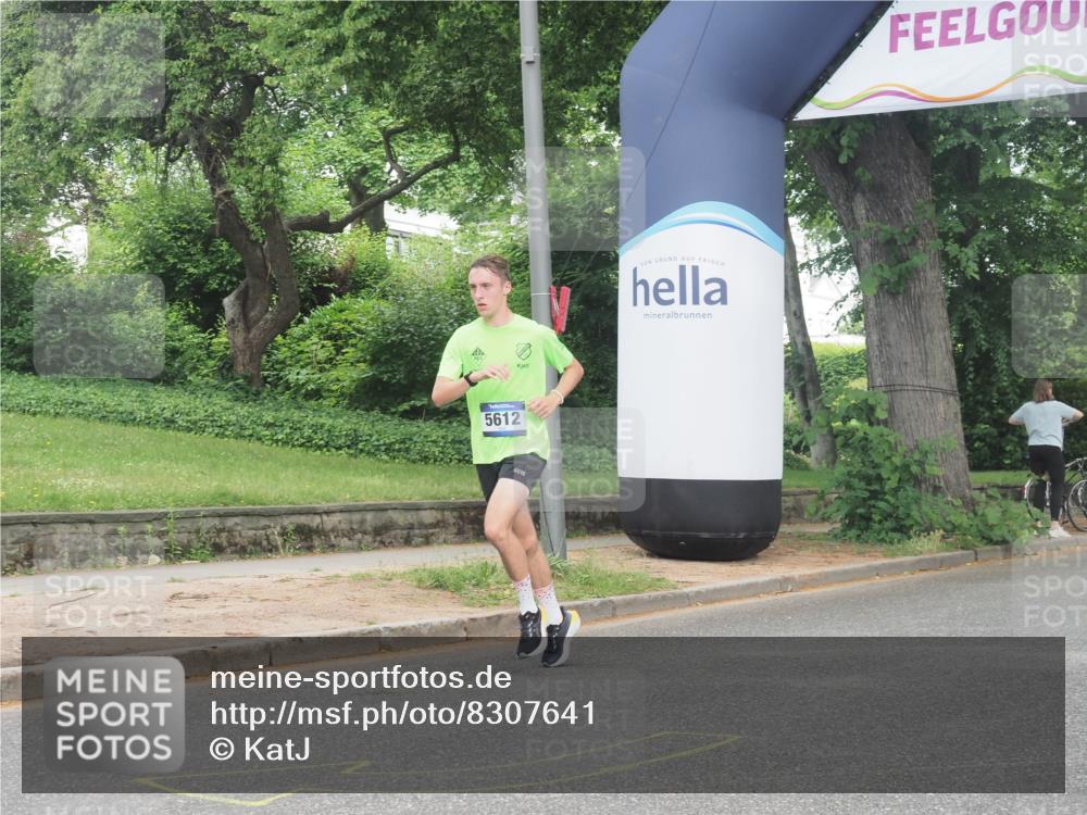 29.06.2025 - hella hamburg halbmarathon KatJ http://msf.ph/oto/8307641 29.06.2025 10:14:49 Zwischen KM18-KM19 5612 meine-sportfotos.de