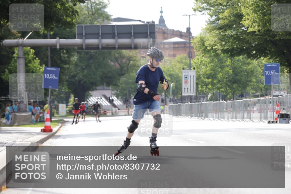 29.06.2025 - hella hamburg halbmarathon Jannik Wohlers http://msf.ph/oto/8307732 29.06.2025 08:57:54 Lombardsbrücke  meine-sportfotos.de