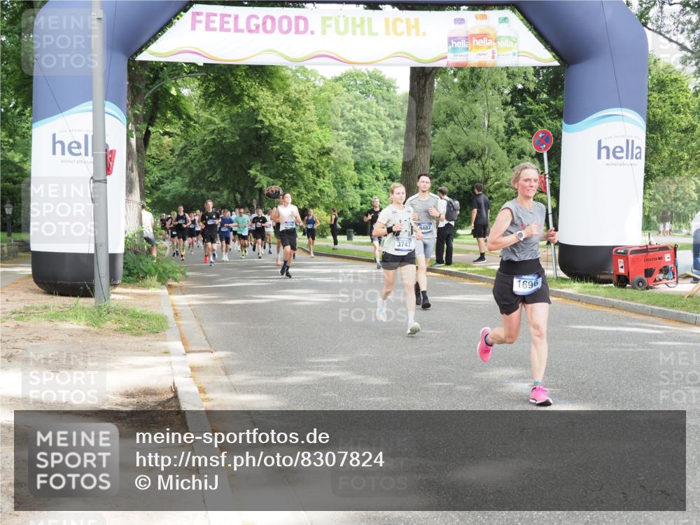 29.06.2025 - hella hamburg halbmarathon MichiJ http://msf.ph/oto/8307824 29.06.2025 10:35:40 Zwischen KM18-KM19 1696, 2864, 3747, 5362, 6168, 9482, 12870, 15350, 15478, 15573, 16175, 18297, 18922 meine-sportfotos.de