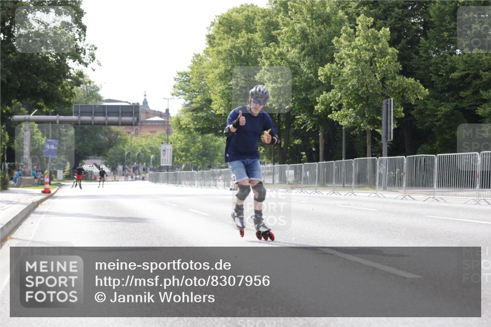 29.06.2025 - hella hamburg halbmarathon Jannik Wohlers http://msf.ph/oto/8307956 29.06.2025 08:57:56 Lombardsbrücke  meine-sportfotos.de