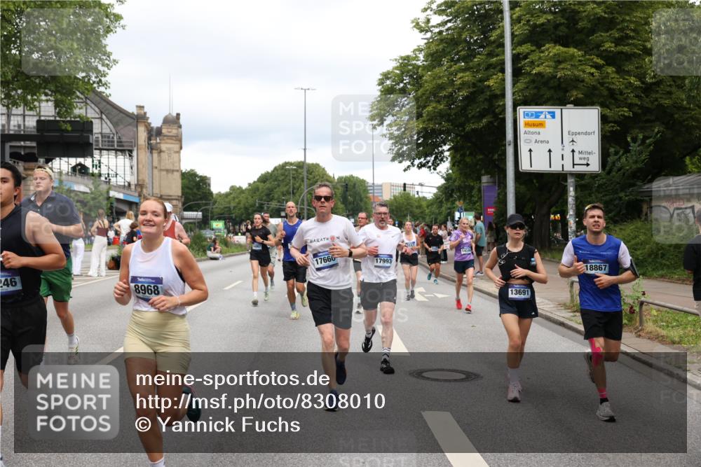 29.06.2025 - hella hamburg halbmarathon Yannick Fuchs http://msf.ph/oto/8308010 29.06.2025 10:50:28 20KM 1583, 1955, 2083, 2741, 3413, 4152, 4594, 4813, 5418, 5492, 5570, 5744, 6399, 6416, 6835, 7037, 7547, 8542, 8652, 8669, 8968, 8996, 9246, 9727, 9884, 9903, 9907, 9934, 10084, 10093, 10665, 11870, 12348, 12440, 12590, 12712, 13394, 13666, 13691, 13750, 14408, 14588, 14678, 14867, 15097, 15407, 15431, 15695, 16008, 16009, 16121, 16620, 16634, 16679, 17268, 17660, 17993, 18719, 18867, 18899, 19091 meine-sportfotos.de