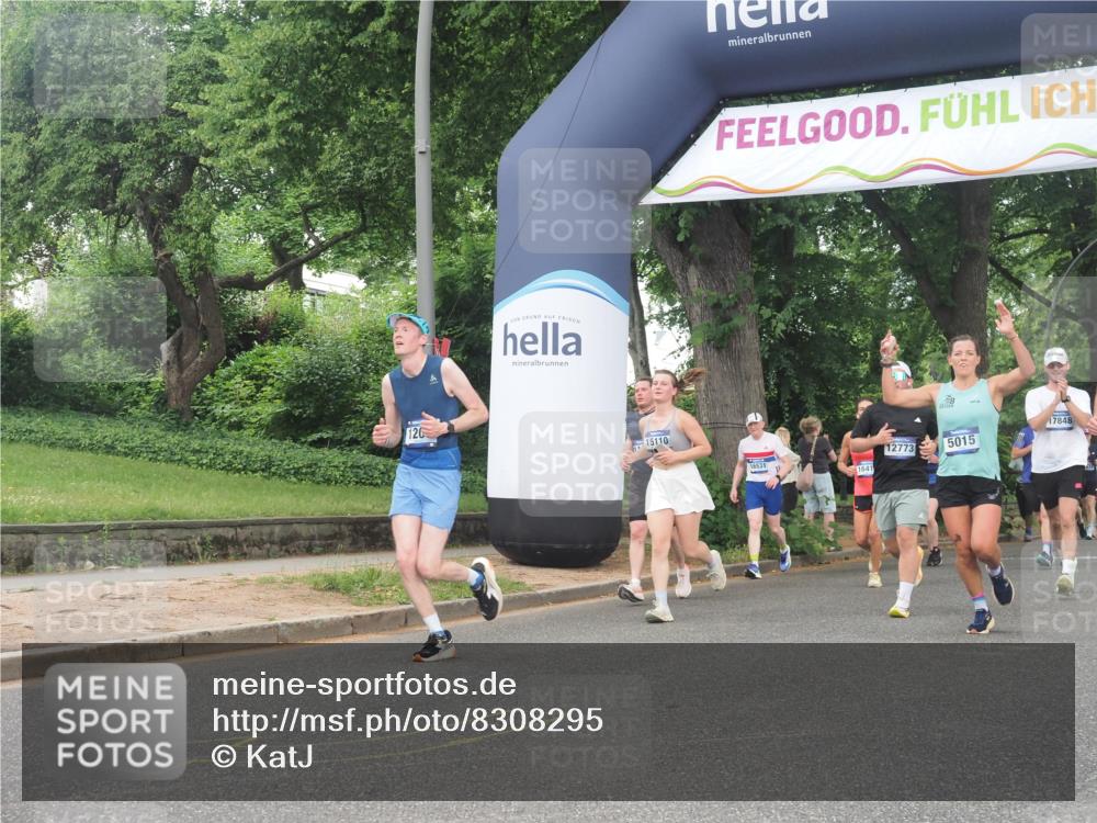 29.06.2025 - hella hamburg halbmarathon KatJ http://msf.ph/oto/8308295 29.06.2025 10:44:17 Zwischen KM18-KM19 1200, 1833, 2488, 3413, 3859, 4426, 5015, 5134, 5457, 5458, 5728 meine-sportfotos.de