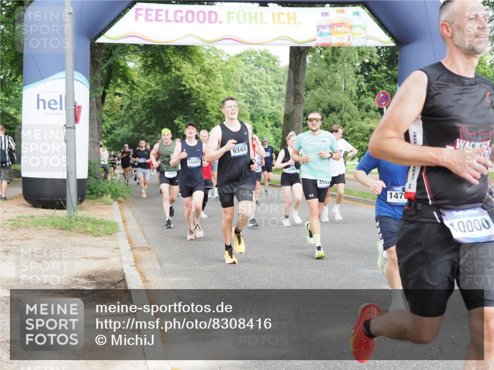 29.06.2025 - hella hamburg halbmarathon MichiJ http://msf.ph/oto/8308416 29.06.2025 10:35:49 Zwischen KM18-KM19 2839, 2869, 2953, 4553, 6009, 9348, 10000, 11211, 12549, 14797, 15735, 15784, 16592, 16766, 17915, 18430, 18887 meine-sportfotos.de