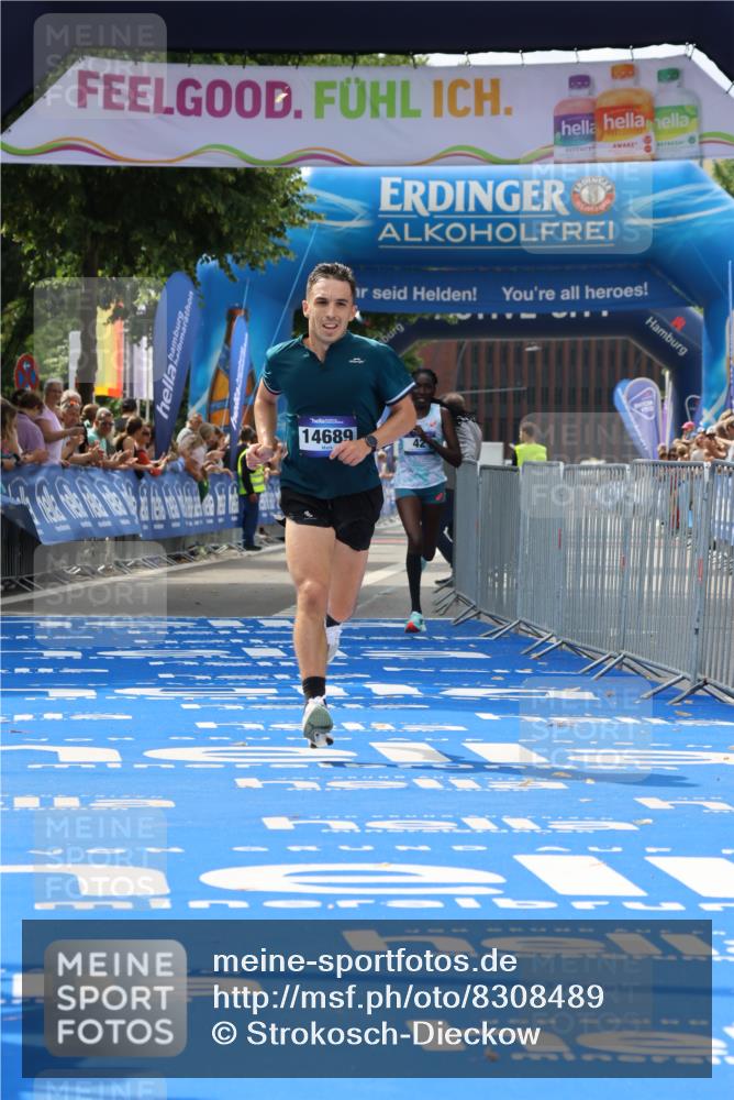 29.06.2025 - hella hamburg halbmarathon Strokosch-Dieckow http://msf.ph/oto/8308489 29.06.2025 10:13:55 Ziel 31, 42, 14689 meine-sportfotos.de