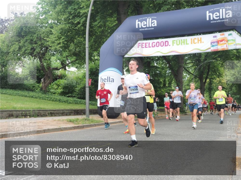 29.06.2025 - hella hamburg halbmarathon KatJ http://msf.ph/oto/8308940 29.06.2025 10:44:22 Zwischen KM18-KM19 1200, 3575, 4632, 5015, 5134, 5391, 5728, 6892, 7159 meine-sportfotos.de