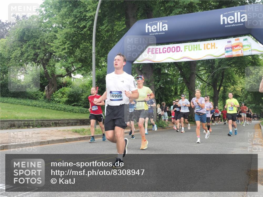 29.06.2025 - hella hamburg halbmarathon KatJ http://msf.ph/oto/8308947 29.06.2025 10:44:23 Zwischen KM18-KM19 2652, 3575, 4632, 5015, 5134, 5391, 6892, 7159 meine-sportfotos.de