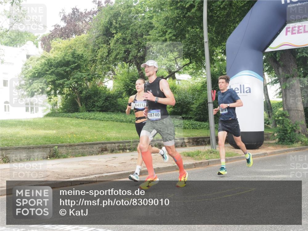 29.06.2025 - hella hamburg halbmarathon KatJ http://msf.ph/oto/8309010 29.06.2025 10:15:01 Zwischen KM18-KM19  meine-sportfotos.de