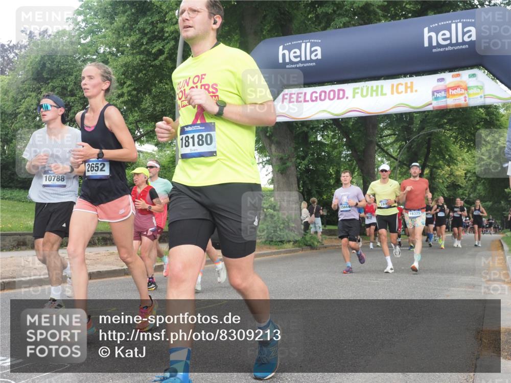 29.06.2025 - hella hamburg halbmarathon KatJ http://msf.ph/oto/8309213 29.06.2025 10:44:27 Zwischen KM18-KM19 1387, 2652, 2656, 3575, 4632, 5391, 6892, 7159 meine-sportfotos.de