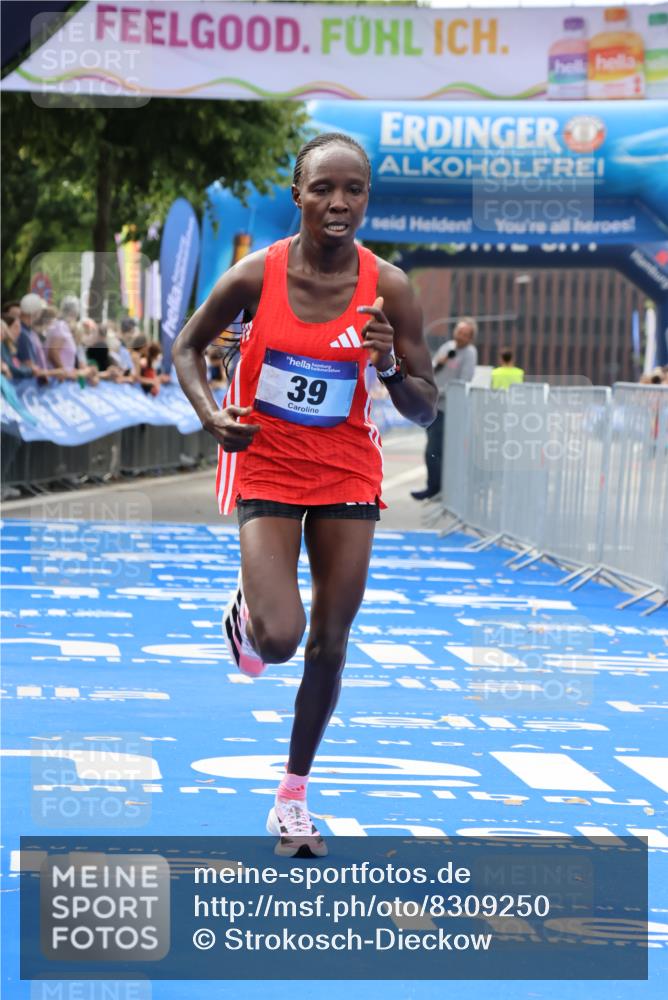 29.06.2025 - hella hamburg halbmarathon Strokosch-Dieckow http://msf.ph/oto/8309250 29.06.2025 10:12:21 Ziel 39, 47 meine-sportfotos.de