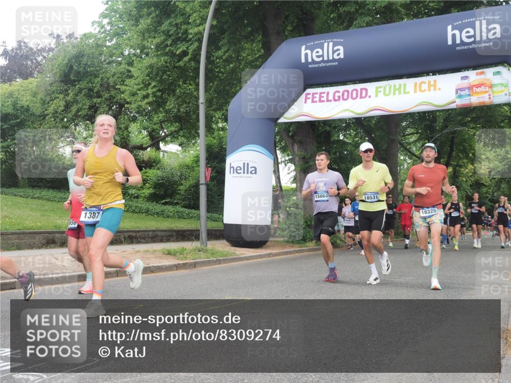 29.06.2025 - hella hamburg halbmarathon KatJ http://msf.ph/oto/8309274 29.06.2025 10:44:27 Zwischen KM18-KM19 1387, 2652, 2656, 3575, 4632, 5391, 6892, 7159 meine-sportfotos.de