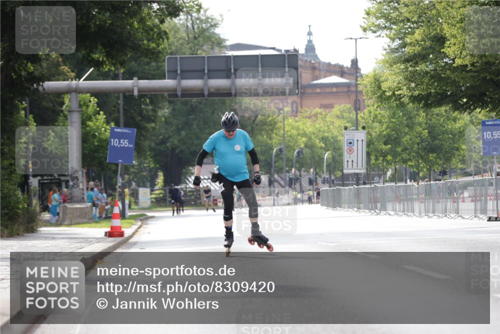 29.06.2025 - hella hamburg halbmarathon Jannik Wohlers http://msf.ph/oto/8309420 29.06.2025 08:58:18 Lombardsbrücke  meine-sportfotos.de