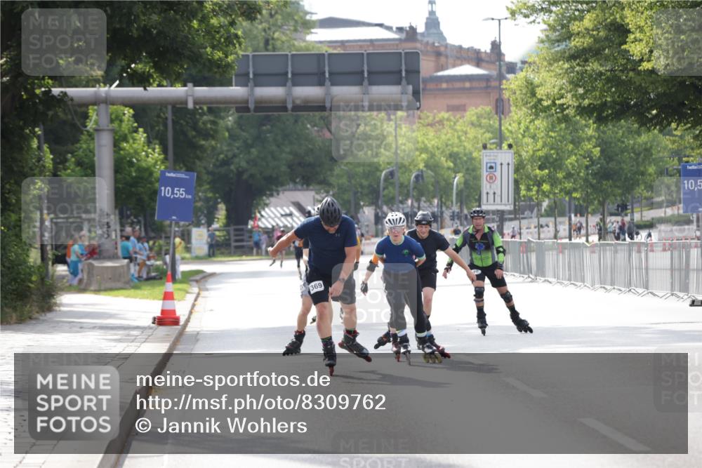 29.06.2025 - hella hamburg halbmarathon Jannik Wohlers http://msf.ph/oto/8309762 29.06.2025 08:58:38 Lombardsbrücke  meine-sportfotos.de