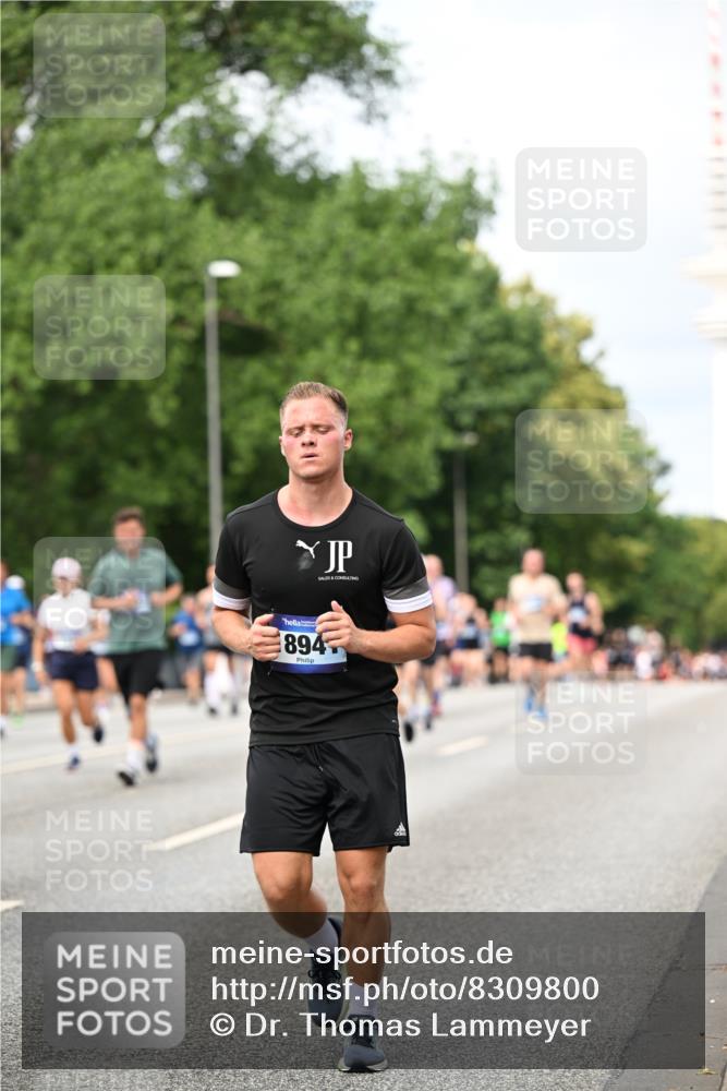 29.06.2025 - hella hamburg halbmarathon Dr. Thomas Lammeyer http://msf.ph/oto/8309800 29.06.2025 10:38:23 Kennedybrücke 1025, 1705, 1764, 1787, 2038, 2276, 2464, 2496, 2510, 2511, 2933, 3145, 3829, 4445, 4479, 4540, 4824, 4942, 5096, 5566, 5569, 5691, 6034, 6109, 6574, 6718, 6727, 7324, 7329, 7565, 7644, 8202, 8277, 8282, 9094, 9514, 9875, 10007, 10071, 10561, 10564, 11122, 11338, 11432 meine-sportfotos.de