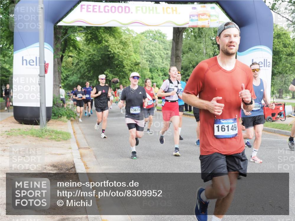 29.06.2025 - hella hamburg halbmarathon MichiJ http://msf.ph/oto/8309952 29.06.2025 10:35:56 Zwischen KM18-KM19 1460, 1884, 2708, 4324, 4553, 4601, 6134, 7067, 8234, 8927, 9348, 11211, 11679, 12549, 13183, 13672, 14797, 14814, 16149, 17007, 17172, 17915, 17979, 18430, 18790, 18856, 18887 meine-sportfotos.de