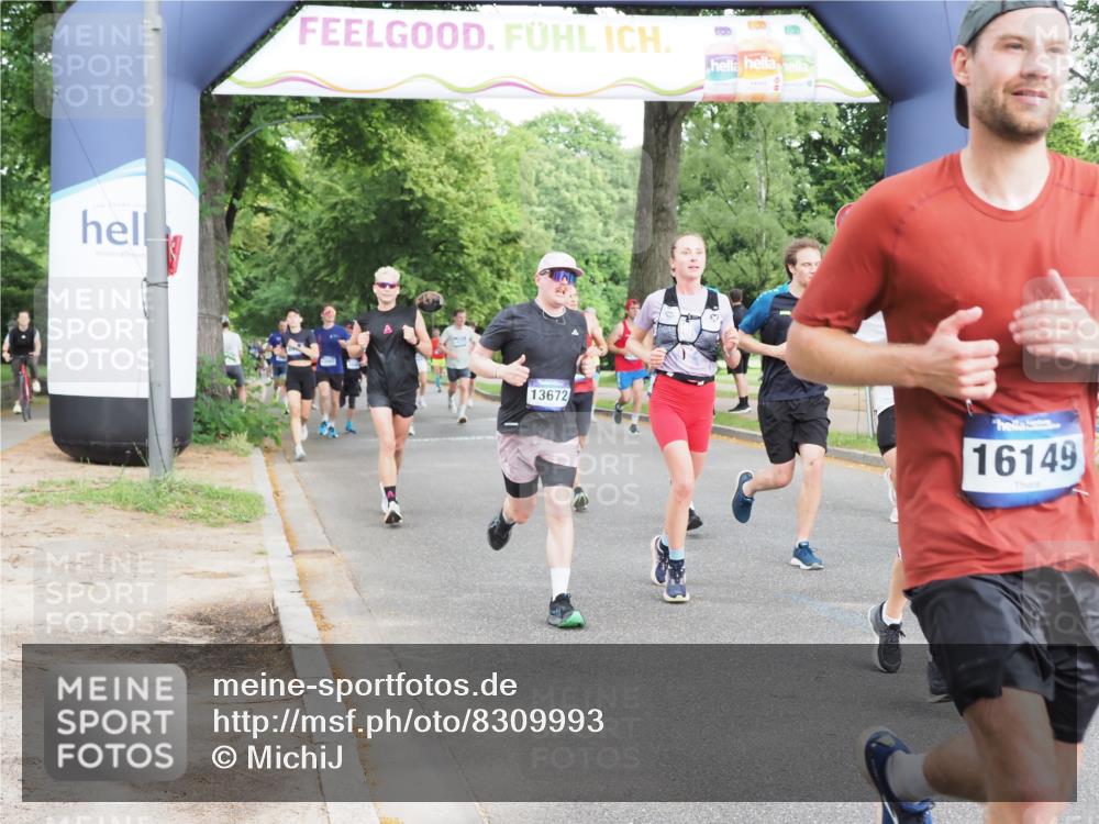 29.06.2025 - hella hamburg halbmarathon MichiJ http://msf.ph/oto/8309993 29.06.2025 10:35:56 Zwischen KM18-KM19 1460, 1884, 2708, 4324, 4553, 4601, 6134, 7067, 8234, 8927, 9348, 11211, 11679, 12549, 13183, 13672, 14797, 14814, 16149, 17007, 17172, 17915, 17979, 18430, 18790, 18856, 18887 meine-sportfotos.de