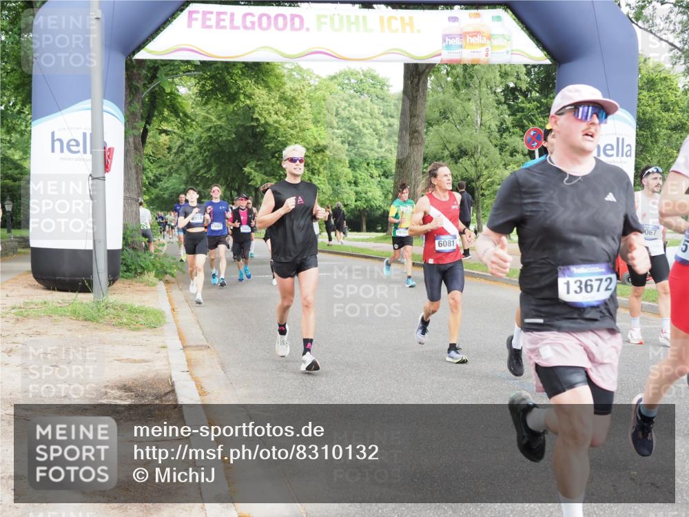 29.06.2025 - hella hamburg halbmarathon MichiJ http://msf.ph/oto/8310132 29.06.2025 10:35:57 Zwischen KM18-KM19 1460, 1884, 2708, 4324, 4601, 5915, 6134, 7067, 8234, 8927, 9348, 11211, 11679, 13183, 13672, 14814, 16149, 17007, 17172, 17979, 18790, 18856 meine-sportfotos.de