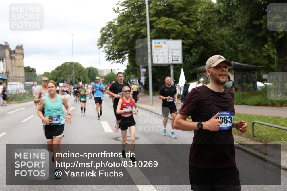 29.06.2025 - hella hamburg halbmarathon Yannick Fuchs http://msf.ph/oto/8310269 29.06.2025 10:50:33 20KM 1583, 1955, 2083, 2741, 3413, 3836, 4152, 5418, 5492, 5570, 6399, 6416, 6835, 7037, 7547, 7716, 8393, 8542, 8652, 8669, 8825, 8968, 8996, 9246, 9488, 9727, 9884, 9903, 9907, 9934, 10084, 10093, 10665, 11083, 11212, 12014, 12348, 12440, 12523, 12590, 12712, 13394, 13666, 13691, 13750, 14139, 14408, 14588, 14678, 14867, 15097, 15407, 15431, 15695, 16121, 16257, 16261, 16620, 16634, 16679, 17268, 17660, 17993, 18208, 18652, 18719, 18867, 18899, 19091 meine-sportfotos.de