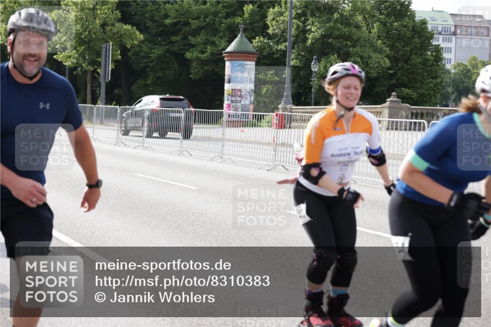 29.06.2025 - hella hamburg halbmarathon Jannik Wohlers http://msf.ph/oto/8310383 29.06.2025 08:58:43 Lombardsbrücke  meine-sportfotos.de