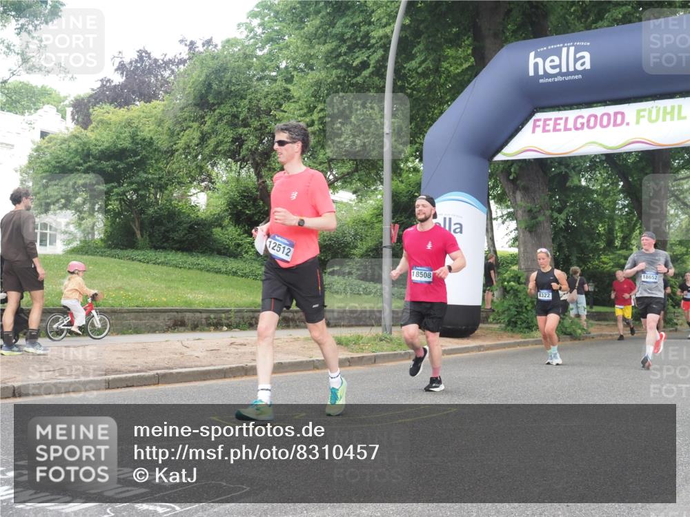 29.06.2025 - hella hamburg halbmarathon KatJ http://msf.ph/oto/8310457 29.06.2025 10:44:36 Zwischen KM18-KM19 1239, 3141, 4579, 6592, 8322 meine-sportfotos.de