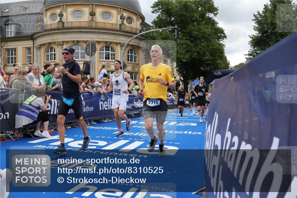 29.06.2025 - hella hamburg halbmarathon Strokosch-Dieckow http://msf.ph/oto/8310525 29.06.2025 10:56:54 Ziel 1485, 1955, 2282, 2378, 2741, 2759, 4299, 5033, 5418, 6835, 7716, 8669, 11043, 11212, 11638, 13816, 14678, 15097, 16008, 16009, 16470, 16620, 16679, 18719, 19091 meine-sportfotos.de