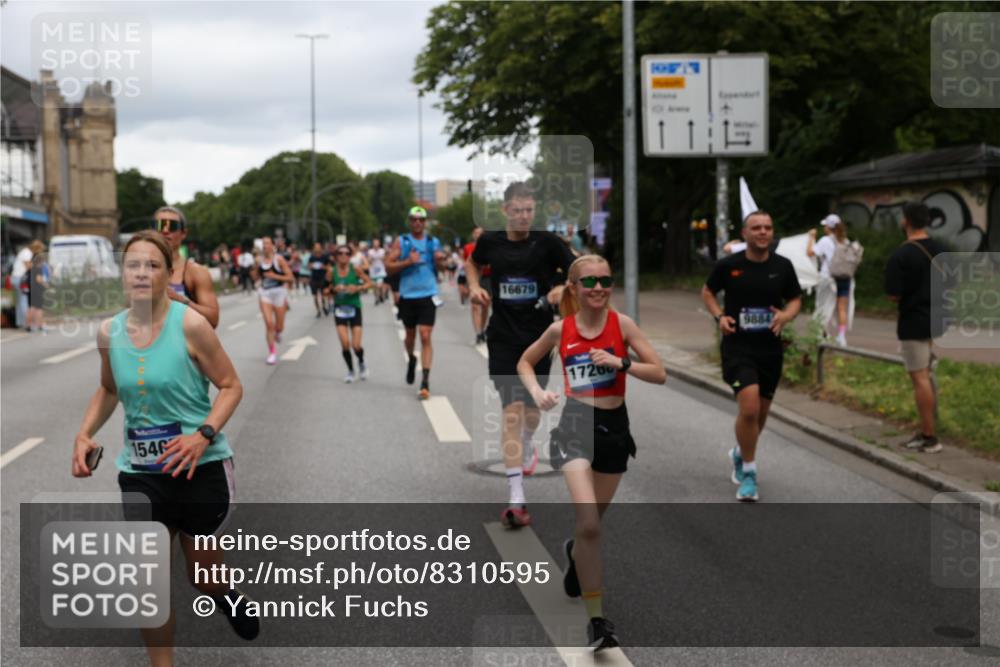 29.06.2025 - hella hamburg halbmarathon Yannick Fuchs http://msf.ph/oto/8310595 29.06.2025 10:50:34 20KM 1583, 1955, 2083, 2741, 3413, 3836, 4152, 5418, 5492, 5570, 6399, 6416, 6835, 7037, 7547, 7716, 8393, 8542, 8652, 8669, 8825, 8968, 9246, 9488, 9727, 9884, 9907, 9934, 10093, 10665, 11083, 11212, 12014, 12348, 12440, 12523, 12590, 12712, 13394, 13666, 13691, 13750, 14139, 14408, 14588, 14678, 14867, 15097, 15407, 15431, 15695, 15712, 16121, 16257, 16261, 16620, 16634, 16679, 17268, 17660, 17993, 18208, 18652, 18719, 18867, 18899, 19091 meine-sportfotos.de