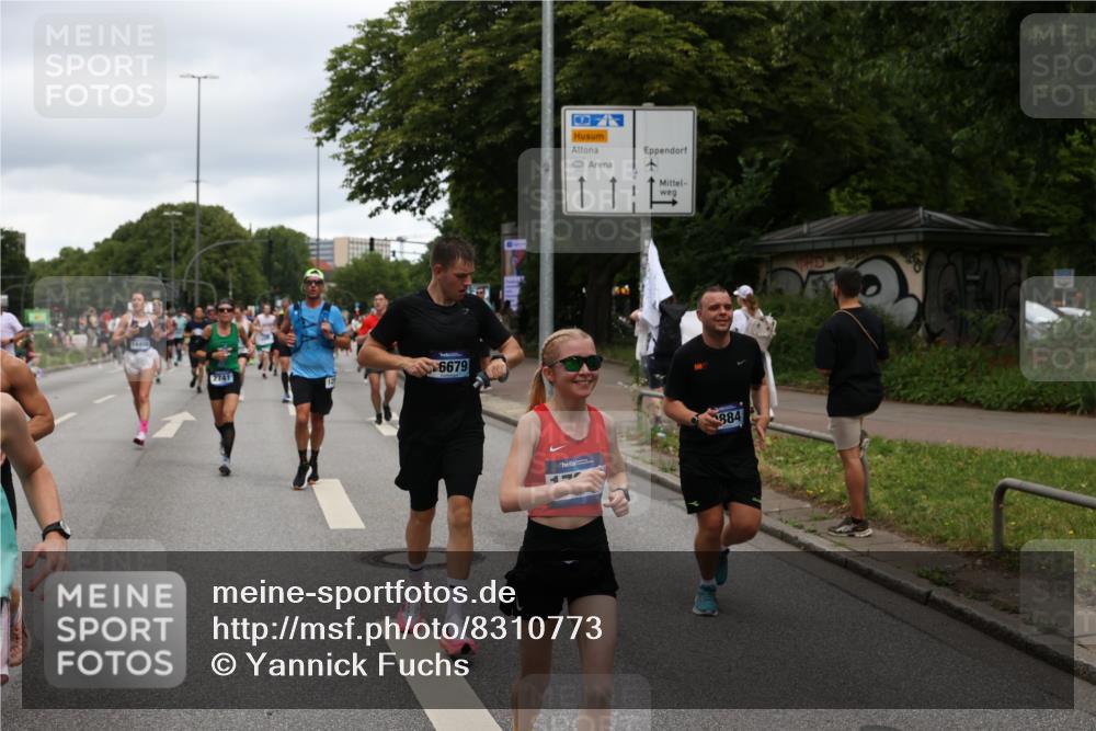 29.06.2025 - hella hamburg halbmarathon Yannick Fuchs http://msf.ph/oto/8310773 29.06.2025 10:50:34 20KM 1583, 1955, 2083, 2741, 3413, 3836, 4152, 5418, 5492, 5570, 6399, 6416, 6835, 7037, 7547, 7716, 8393, 8542, 8652, 8669, 8825, 8968, 9246, 9488, 9727, 9884, 9907, 9934, 10093, 10665, 11083, 11212, 12014, 12348, 12440, 12523, 12590, 12712, 13394, 13666, 13691, 13750, 14139, 14408, 14588, 14678, 14867, 15097, 15407, 15431, 15695, 15712, 16121, 16257, 16261, 16620, 16634, 16679, 17268, 17660, 17993, 18208, 18652, 18719, 18867, 18899, 19091 meine-sportfotos.de
