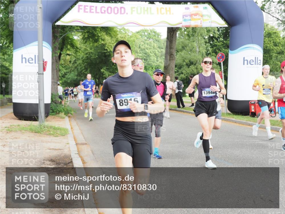 29.06.2025 - hella hamburg halbmarathon MichiJ http://msf.ph/oto/8310830 29.06.2025 10:36:01 Zwischen KM18-KM19 2442, 4377, 4601, 5915, 6081, 6134, 7067, 8234, 8916, 9213, 11679, 12534, 13007, 13672, 13948, 14814, 15894, 16149, 17979, 18790, 18836, 18856, 19181 meine-sportfotos.de