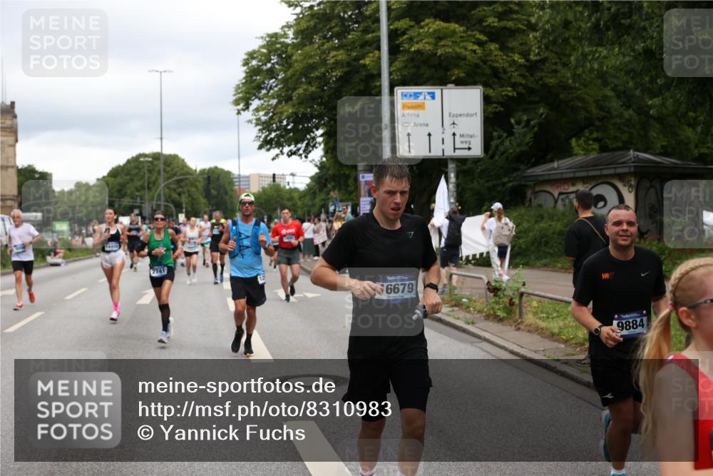 29.06.2025 - hella hamburg halbmarathon Yannick Fuchs http://msf.ph/oto/8310983 29.06.2025 10:50:35 20KM 1583, 1955, 2083, 2741, 3413, 3836, 4152, 5418, 5492, 5570, 6399, 6416, 6835, 7037, 7547, 7716, 8393, 8542, 8652, 8669, 8825, 8968, 9246, 9488, 9727, 9884, 9907, 9934, 10093, 10665, 11083, 11212, 12014, 12348, 12440, 12523, 12590, 12712, 13394, 13666, 13691, 13750, 14139, 14408, 14588, 14678, 14867, 15097, 15407, 15431, 15695, 15712, 16121, 16257, 16261, 16620, 16634, 16679, 17268, 17660, 17993, 18208, 18652, 18719, 18867, 18899, 19091 meine-sportfotos.de