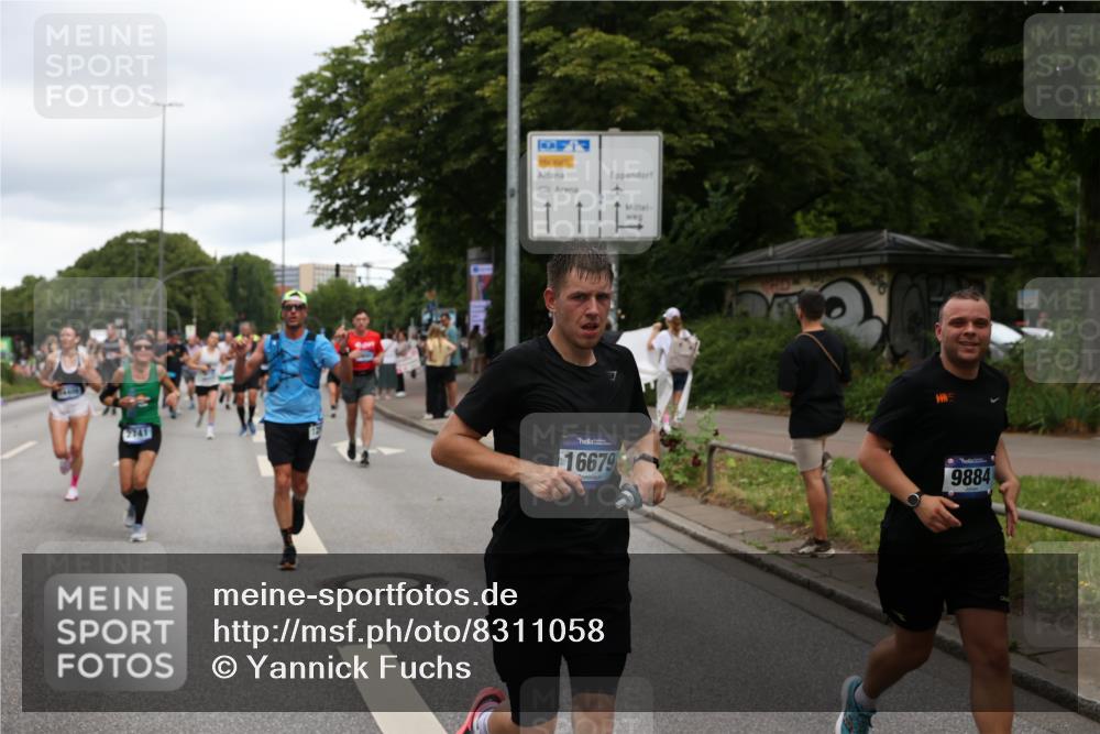29.06.2025 - hella hamburg halbmarathon Yannick Fuchs http://msf.ph/oto/8311058 29.06.2025 10:50:35 20KM 1583, 1955, 2083, 2741, 3413, 3836, 4152, 5418, 5492, 5570, 6399, 6416, 6835, 7037, 7547, 7716, 8393, 8542, 8652, 8669, 8825, 8968, 9246, 9488, 9727, 9884, 9907, 9934, 10093, 10665, 11083, 11212, 12014, 12348, 12440, 12523, 12590, 12712, 13394, 13666, 13691, 13750, 14139, 14408, 14588, 14678, 14867, 15097, 15407, 15431, 15695, 15712, 16121, 16257, 16261, 16620, 16634, 16679, 17268, 17660, 17993, 18208, 18652, 18719, 18867, 18899, 19091 meine-sportfotos.de
