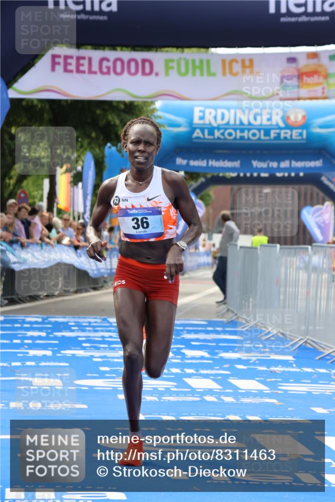 29.06.2025 - hella hamburg halbmarathon Strokosch-Dieckow http://msf.ph/oto/8311463 29.06.2025 10:11:55 Ziel 36 meine-sportfotos.de