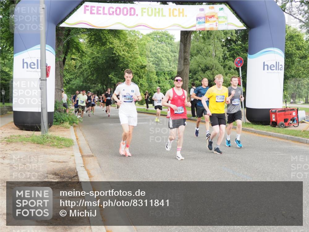 29.06.2025 - hella hamburg halbmarathon MichiJ http://msf.ph/oto/8311841 29.06.2025 10:36:07 Zwischen KM18-KM19 2340, 2442, 4377, 6836, 7367, 8216, 8916, 10480, 11519, 12747, 13450, 15857, 15894, 18836, 18923, 19181 meine-sportfotos.de