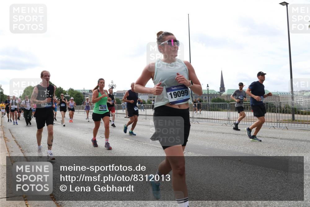 29.06.2025 - hella hamburg halbmarathon Lena Gebhardt http://msf.ph/oto/8312013 29.06.2025 10:22:02 Lombardsbrücke 16796, 10167, 6676, 19099, 1003, 1072, 1158, 1191, 1250, 1294, 1419, 1668, 1958, 1963, 2009, 2022, 2063, 2172, 2315, 2353, 2514, 2529, 2744, 3050, 3172, 3458, 3606, 3768, 3995, 4046, 4113, 4114, 4289, 4366, 4375, 4376, 4829, 4970, 5122, 5641, 5759, 5957, 6086, 6307, 6475, 6676, 6805, 6881, 6977, 7075, 7162, 7612, 7672, 8286, 8431, 8715, 8860, 8884, 8896, 8954, 8959, 9002, 9062, 9369, 9483 meine-sportfotos.de