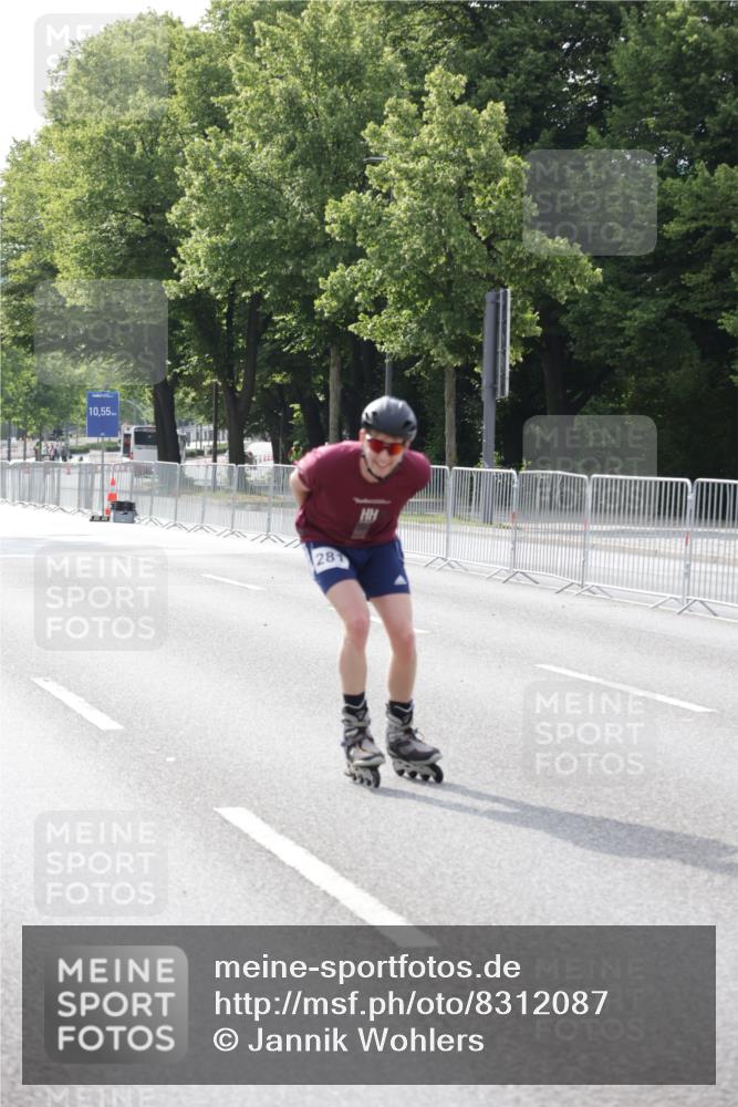 29.06.2025 - hella hamburg halbmarathon Jannik Wohlers http://msf.ph/oto/8312087 29.06.2025 08:59:00 Lombardsbrücke  meine-sportfotos.de