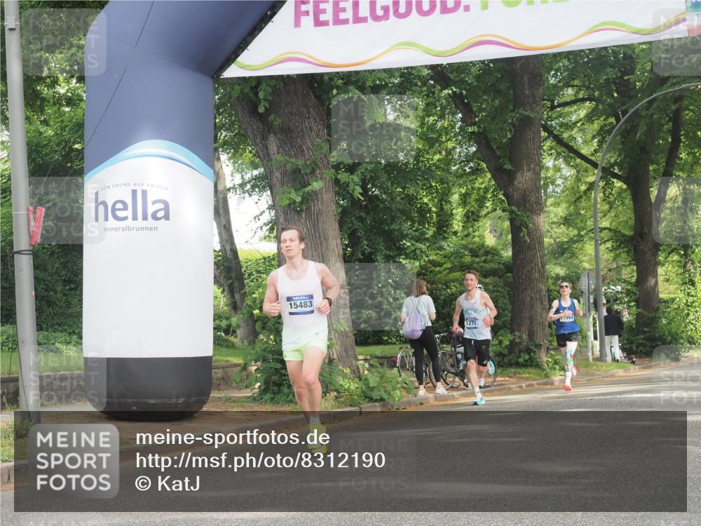 29.06.2025 - hella hamburg halbmarathon KatJ http://msf.ph/oto/8312190 29.06.2025 10:15:27 Zwischen KM18-KM19  meine-sportfotos.de