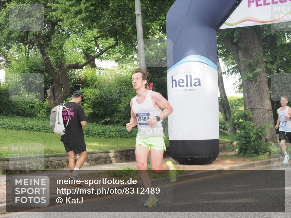 29.06.2025 - hella hamburg halbmarathon KatJ http://msf.ph/oto/8312489 29.06.2025 10:15:28 Zwischen KM18-KM19  meine-sportfotos.de