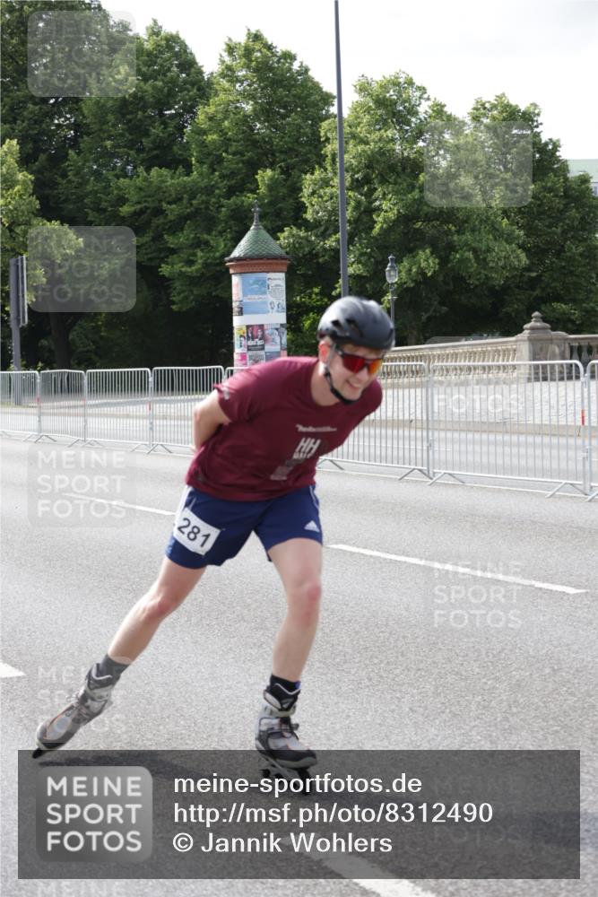 29.06.2025 - hella hamburg halbmarathon Jannik Wohlers http://msf.ph/oto/8312490 29.06.2025 08:59:01 Lombardsbrücke  meine-sportfotos.de