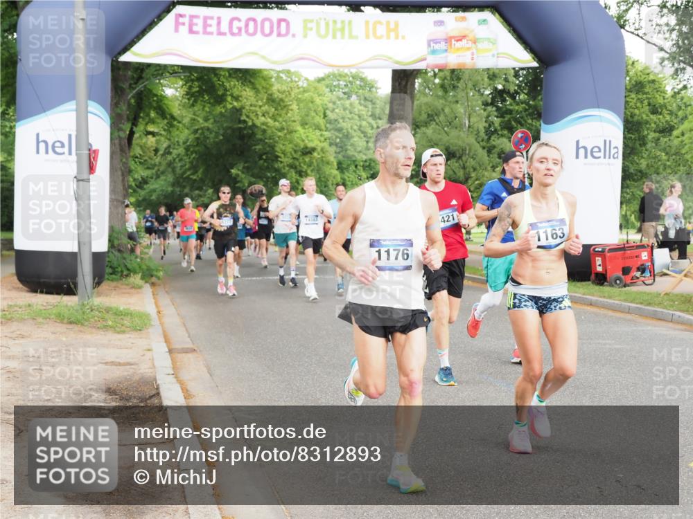 29.06.2025 - hella hamburg halbmarathon MichiJ http://msf.ph/oto/8312893 29.06.2025 10:36:21 Zwischen KM18-KM19 1163, 1176, 1914, 2260, 5421, 6377, 6923, 8889, 11779, 13009, xxx, 14383, 14511, 15590, 16205, 17905, 18251, 18758, 18815, 18974 meine-sportfotos.de
