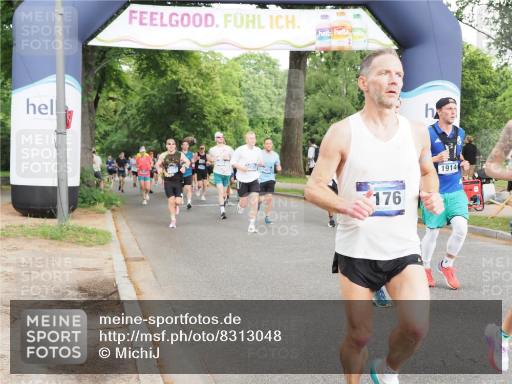 29.06.2025 - hella hamburg halbmarathon MichiJ http://msf.ph/oto/8313048 29.06.2025 10:36:22 Zwischen KM18-KM19 1163, 1176, 1914, 2260, 5421, 6377, 6389, 6923, 8889, 11779, xxx, 14383, 14511, 15590, 16094, 16269, 17905, 18251, 18815, 18974 meine-sportfotos.de