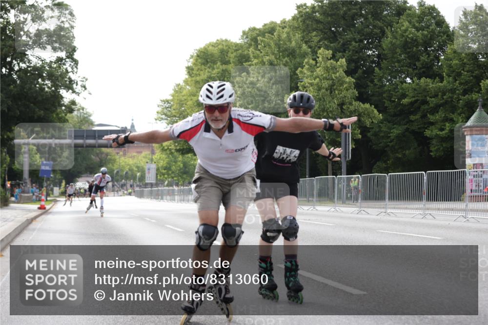 29.06.2025 - hella hamburg halbmarathon Jannik Wohlers http://msf.ph/oto/8313060 29.06.2025 08:59:10 Lombardsbrücke  meine-sportfotos.de