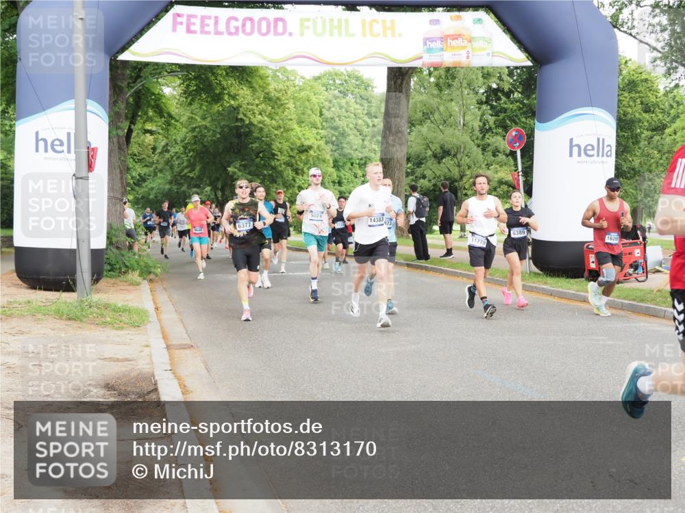 29.06.2025 - hella hamburg halbmarathon MichiJ http://msf.ph/oto/8313170 29.06.2025 10:36:22 Zwischen KM18-KM19 1163, 1176, 1914, 2260, 5421, 6377, 6389, 6923, 8889, 11779, xxx, 14383, 14511, 15590, 16094, 16269, 17905, 18251, 18815, 18974 meine-sportfotos.de