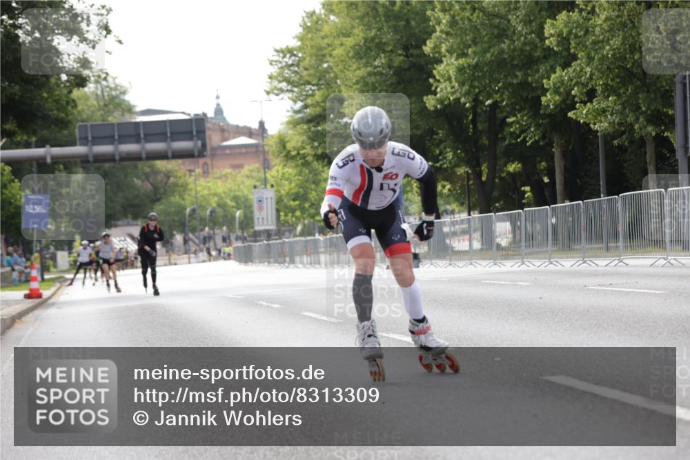 29.06.2025 - hella hamburg halbmarathon Jannik Wohlers http://msf.ph/oto/8313309 29.06.2025 08:59:13 Lombardsbrücke  meine-sportfotos.de