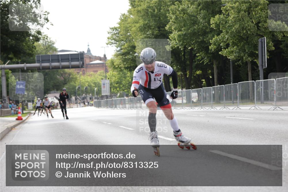 29.06.2025 - hella hamburg halbmarathon Jannik Wohlers http://msf.ph/oto/8313325 29.06.2025 08:59:13 Lombardsbrücke  meine-sportfotos.de