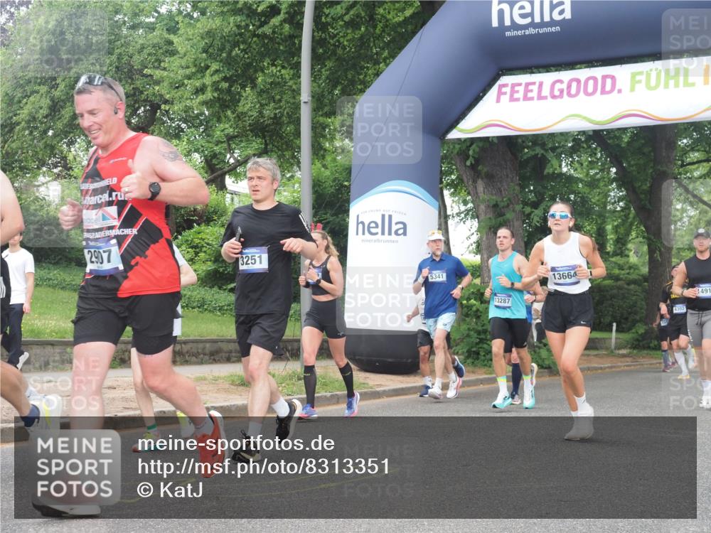 29.06.2025 - hella hamburg halbmarathon KatJ http://msf.ph/oto/8313351 29.06.2025 10:44:57 Zwischen KM18-KM19 2282, 2806, 2840, 2907, 3251, 4088, 5341, 6104, 7856 meine-sportfotos.de