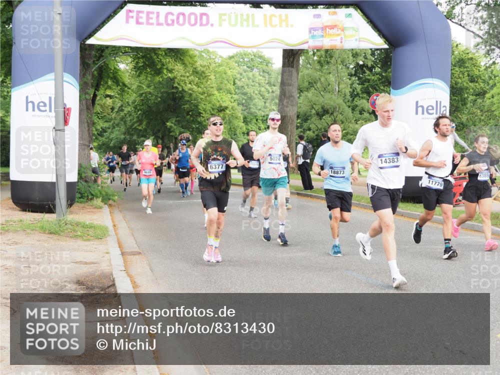 29.06.2025 - hella hamburg halbmarathon MichiJ http://msf.ph/oto/8313430 29.06.2025 10:36:23 Zwischen KM18-KM19 1163, 1176, 1914, 2260, 5421, 6377, 6389, 6923, 8889, 11779, xxx, 14383, 15590, 16094, 16269, 17905, 18251, 18815, 18873, 18974 meine-sportfotos.de